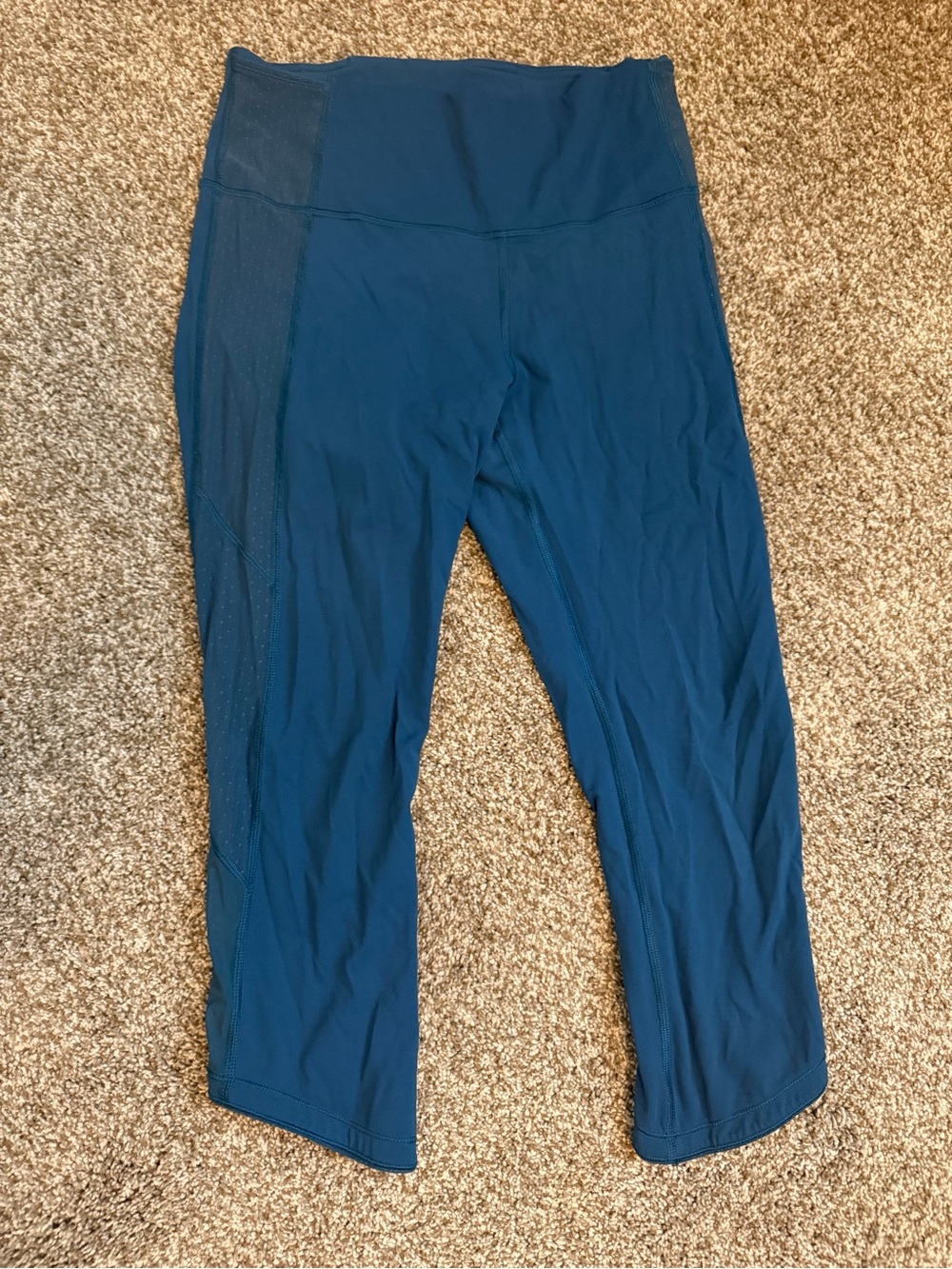 lululemon athletica Deep Teal Active Capri